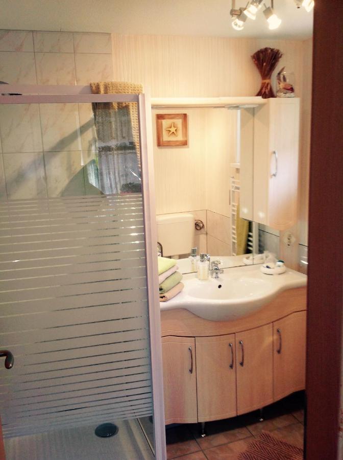 Am Mathildenbrunnen Klein Apartment Quedlinburg Bagian luar foto